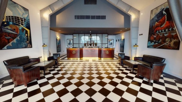 Titanic Hotel Belfast - Historic Luxury Hotel 3D Twin